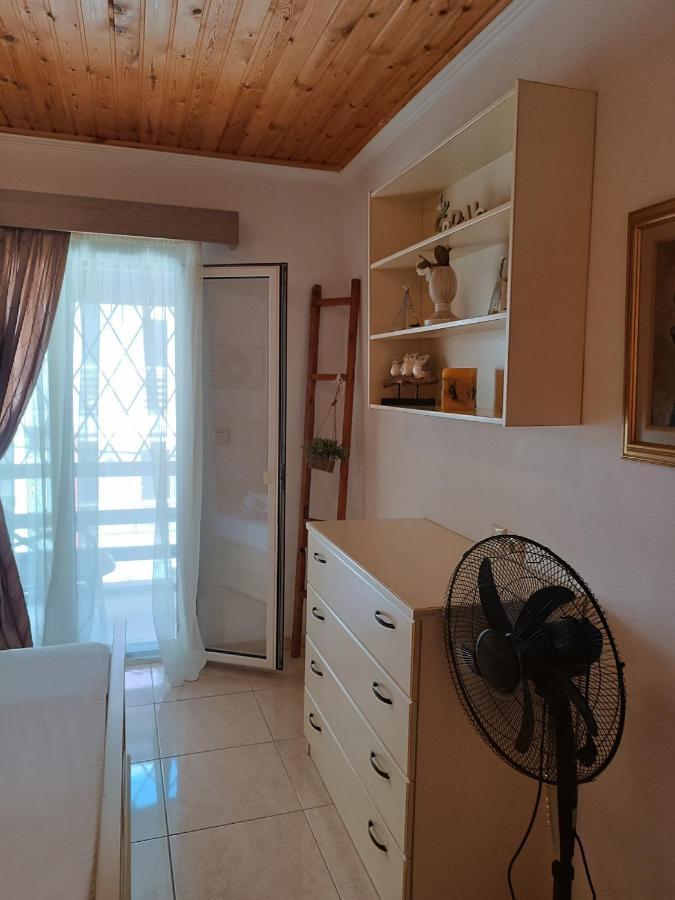 Niki Apartments Sea View Attic Platamonas Exterior foto